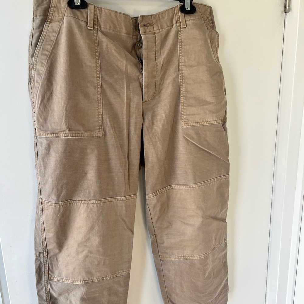 Gap cropped cargo pants